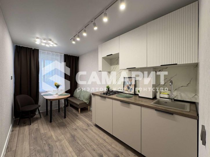 3-комн квартира Елизарова улица, 68