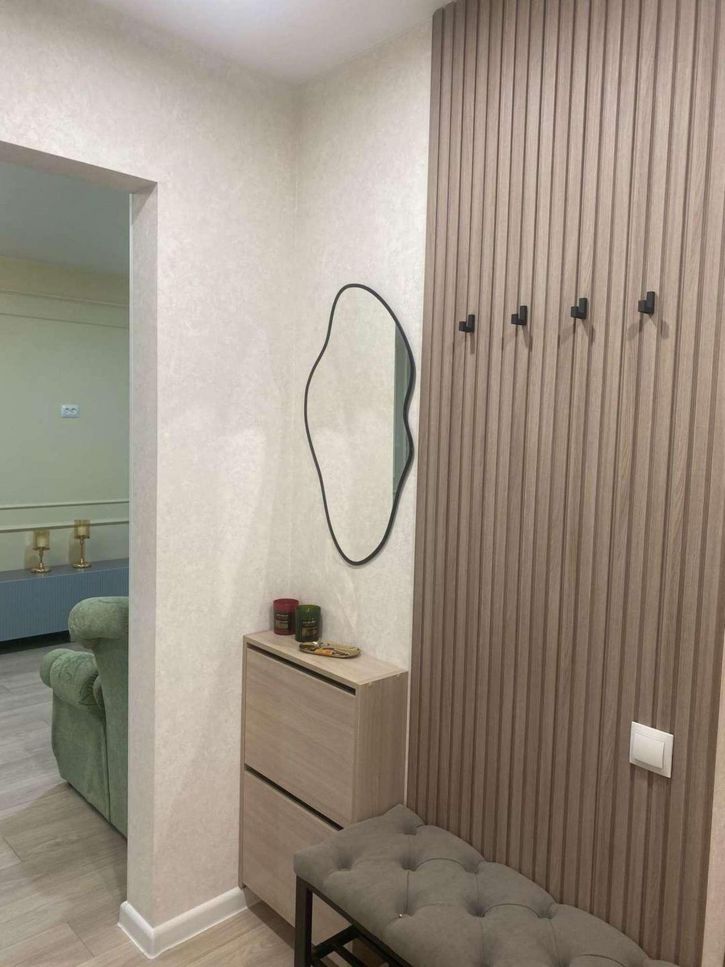 3-комн квартира Зои Космодемьянской улица, 4