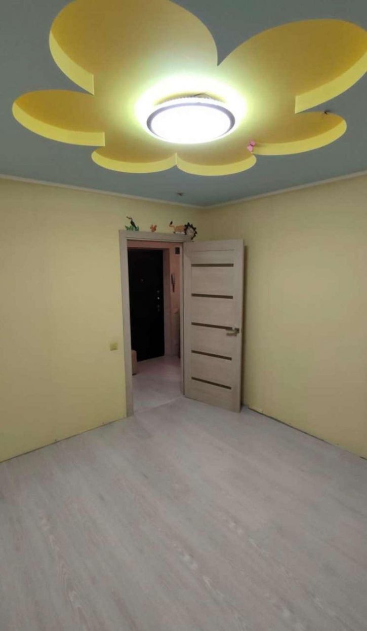2-комн квартира Ивана Финютина бульвар, 50