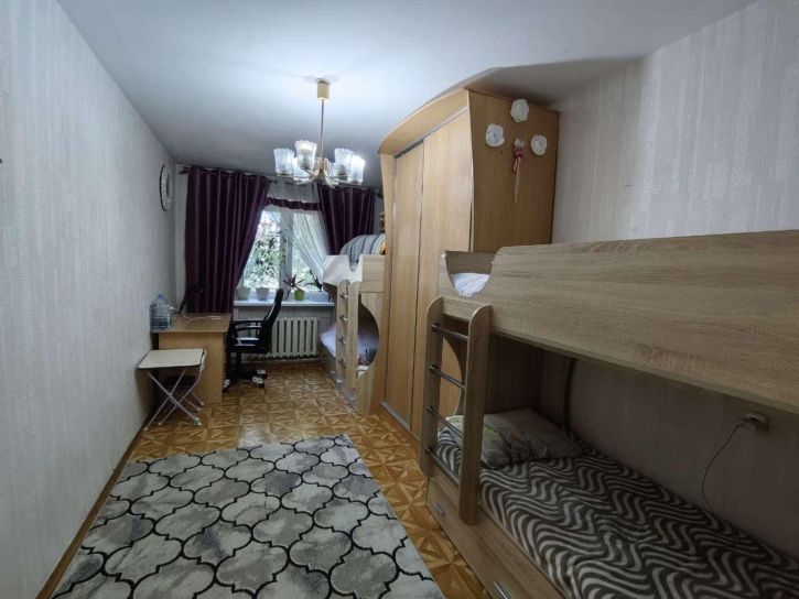 3-комн квартира Авроры улица, 110А