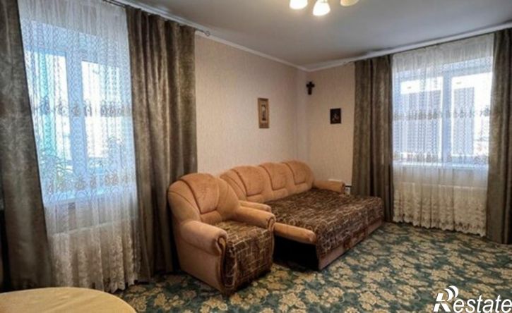 3-комн квартира улица Виталия Талабаева, 8,  д. 8