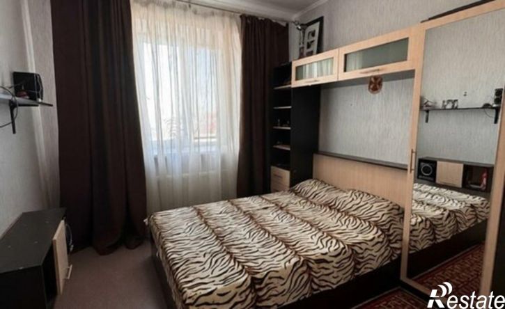 3-комн квартира улица Виталия Талабаева, 8,  д. 8