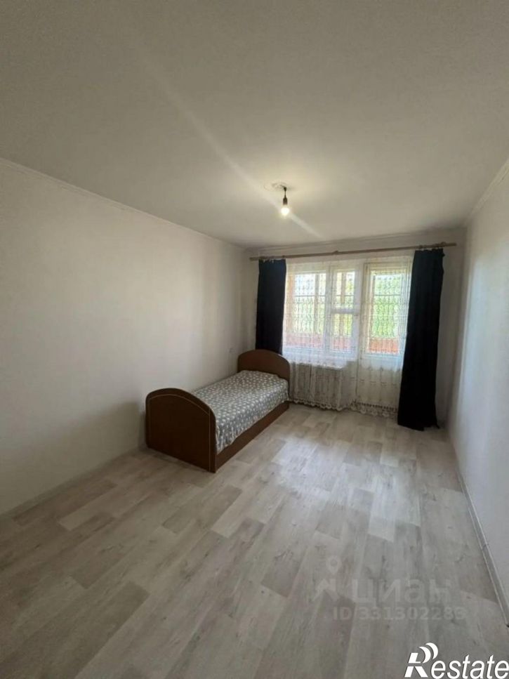 2-комн квартира ул Демократическая, 3а,  д. 3а