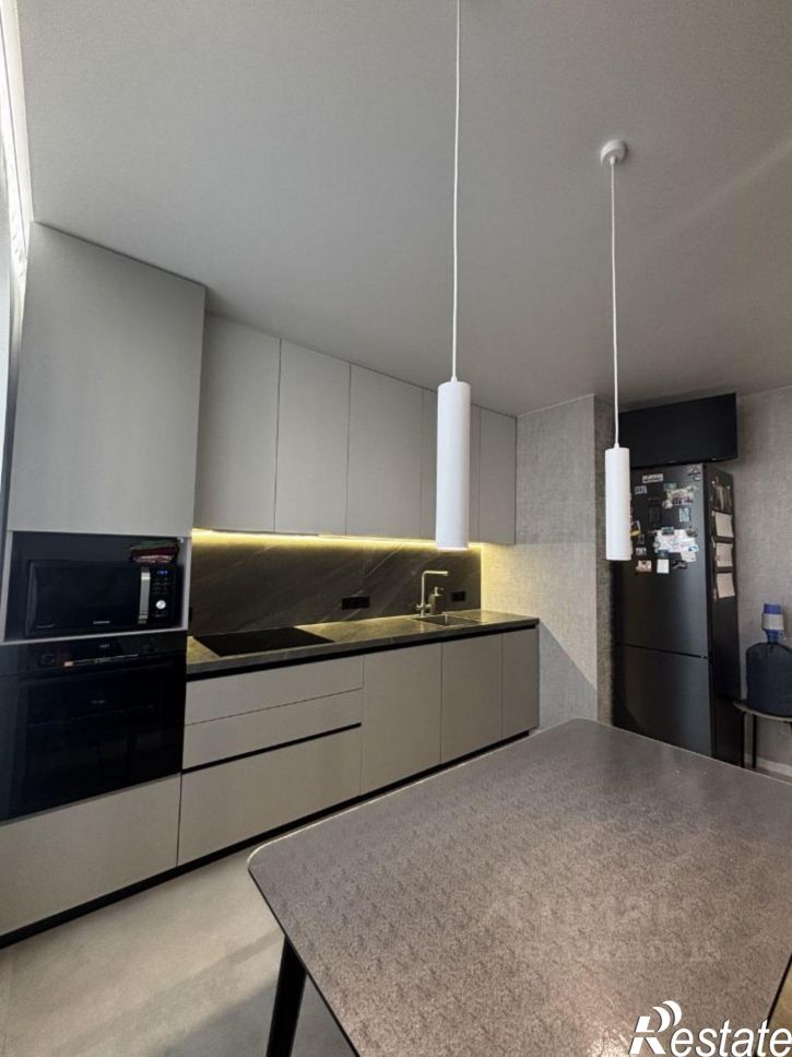 2-комн квартира пр-кт Карла Маркса, 4Е,  д. 4Е