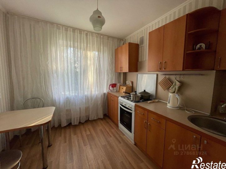 1-комн квартира улица Георгия Димитрова, 52,  д. 52