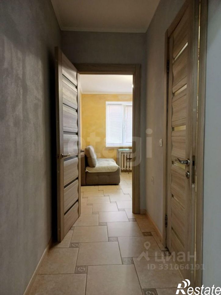 2-комн квартира Революционная улица, 128,  д. 128