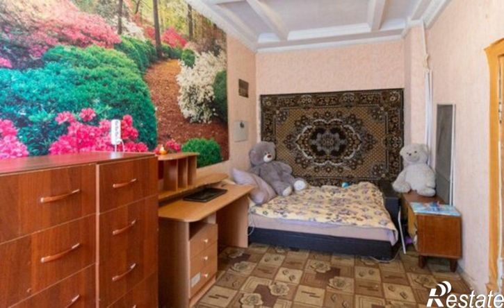 3-комн квартира проспект Кирова, 143,  д. 143