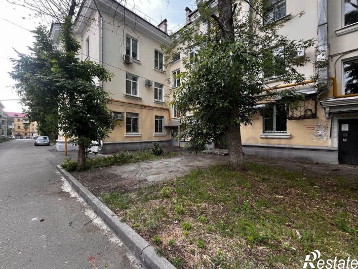 2-комн квартира улица Советской Армии, 202,  д. 202