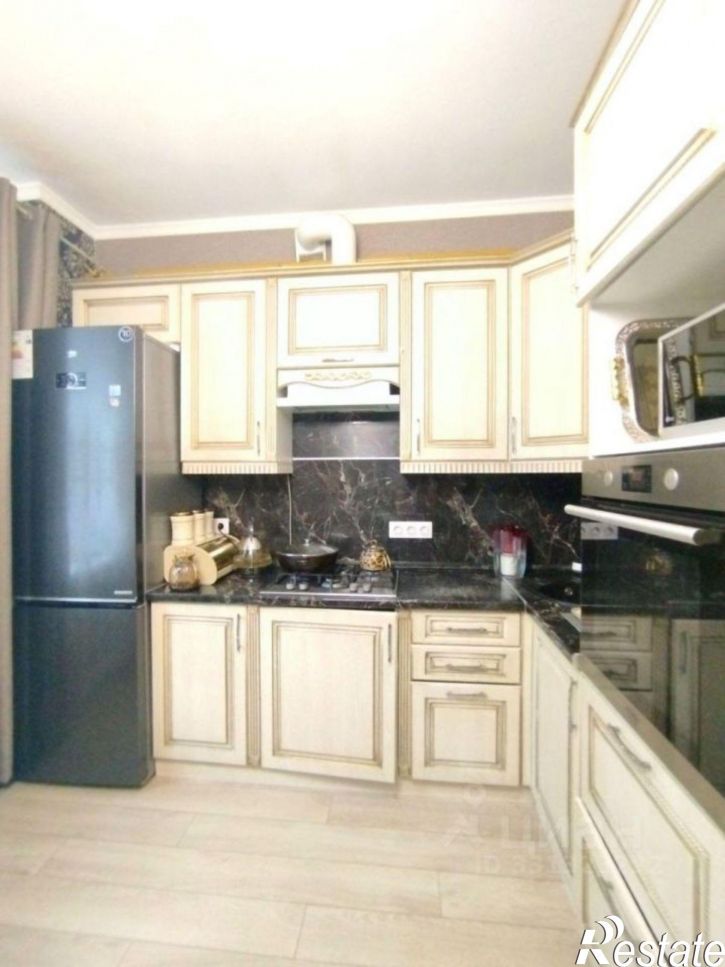 3-комн квартира проспект Кирова, 143,  д. 143