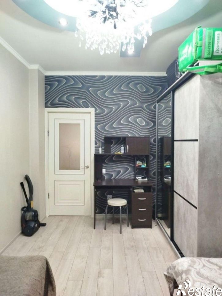 3-комн квартира проспект Кирова, 143,  д. 143