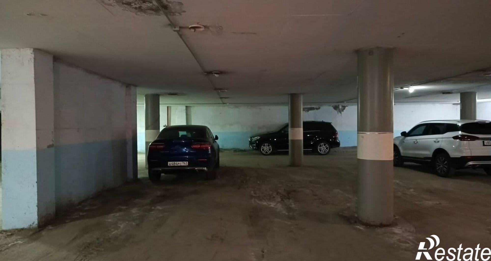 Купить гараж, место в паркинге за 1 200 000 рублей на ул Водников, 28/30