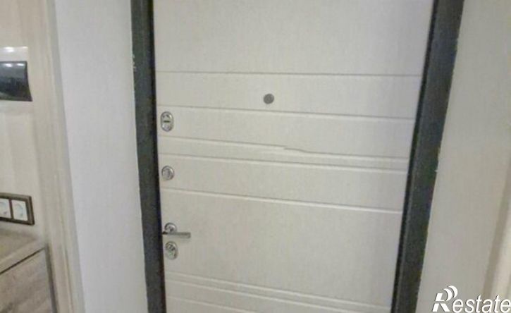 3-комн квартира улица Братьев Коростелёвых, 79,  д. 79