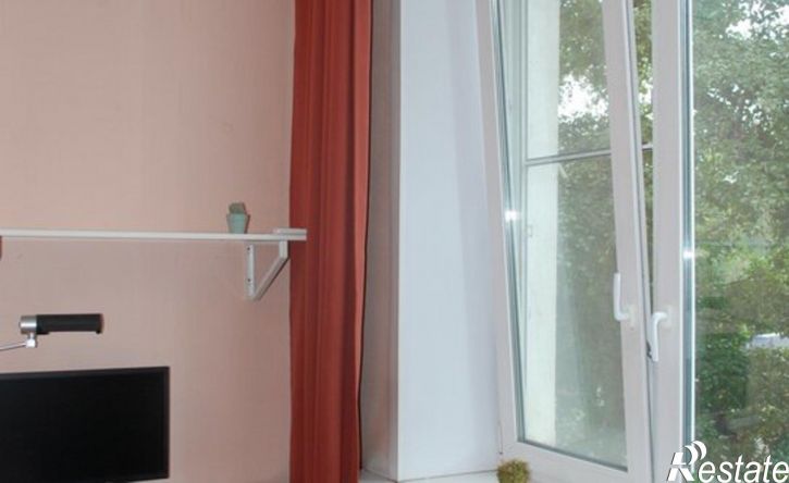 2-комн квартира проспект Кирова, 40,  д. 40