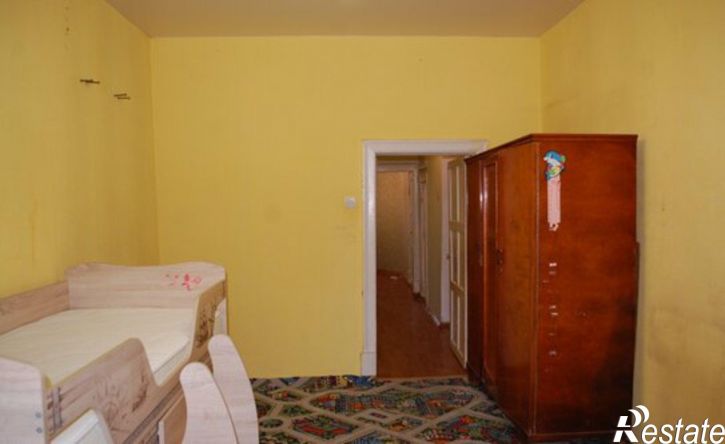 2-комн квартира проспект Кирова, 40,  д. 40