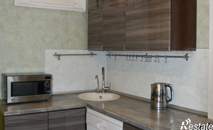 2-комн квартира проспект Кирова, 40,  д. 40