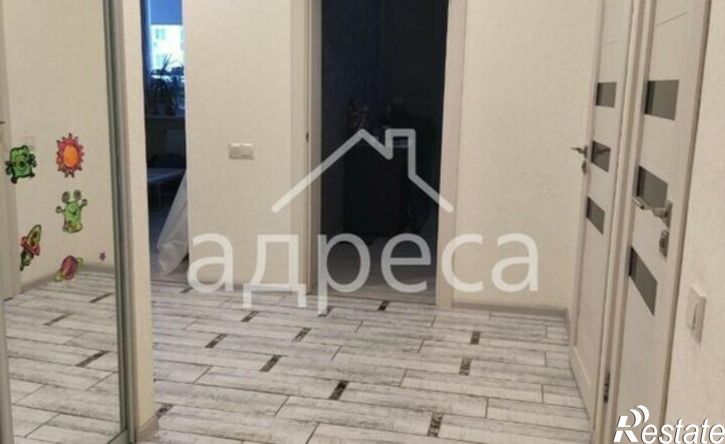2-комн квартира 5-я просека, 113,  д. 113