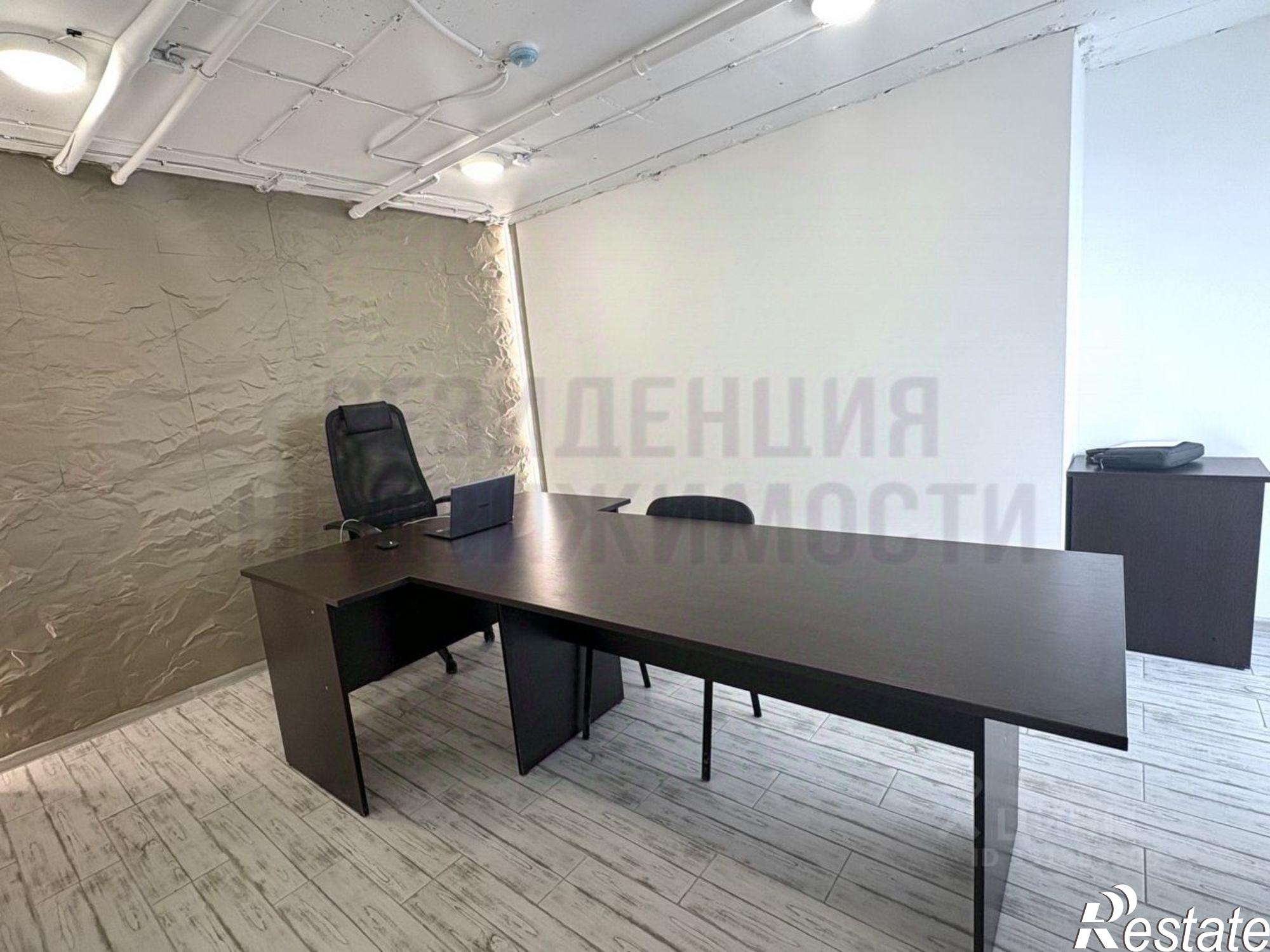 Сдать офис, помещение под офис за 100 004 рублей на Солнечная улица, 42