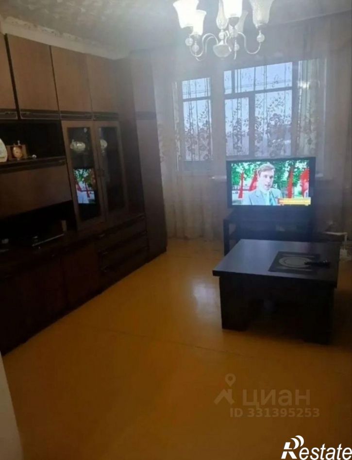 3-комн квартира Крайняя улица, 1,  д. 1