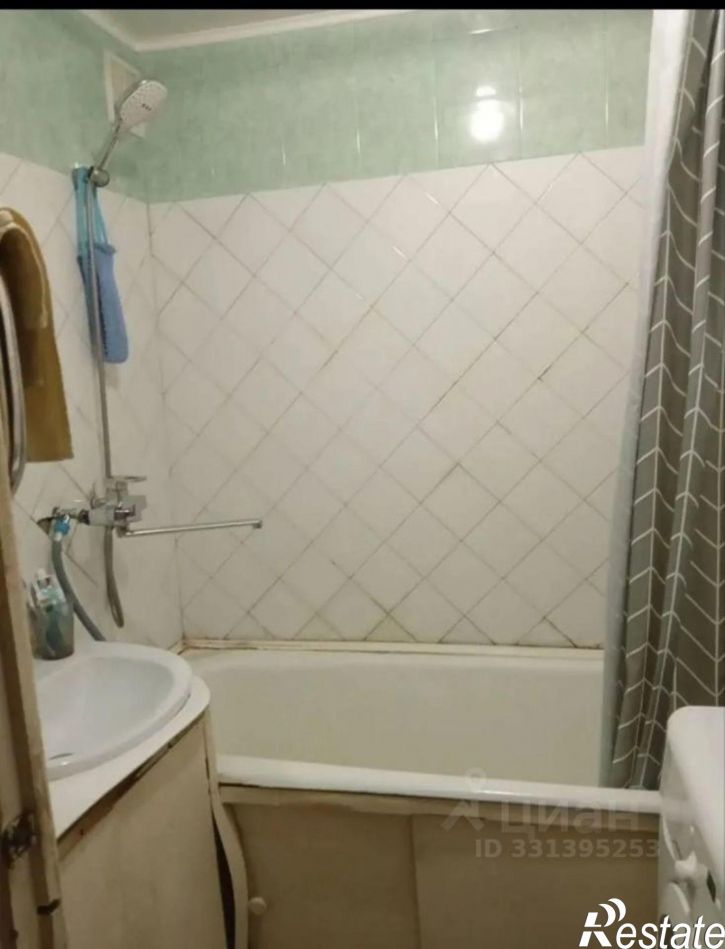 3-комн квартира Крайняя улица, 1,  д. 1