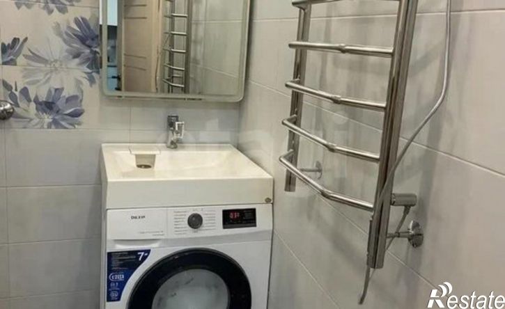 2-комн квартира проспект Кирова, 75,  д. 75