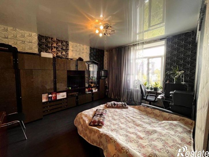 2-комн квартира улица Победы, 84,  д. 84