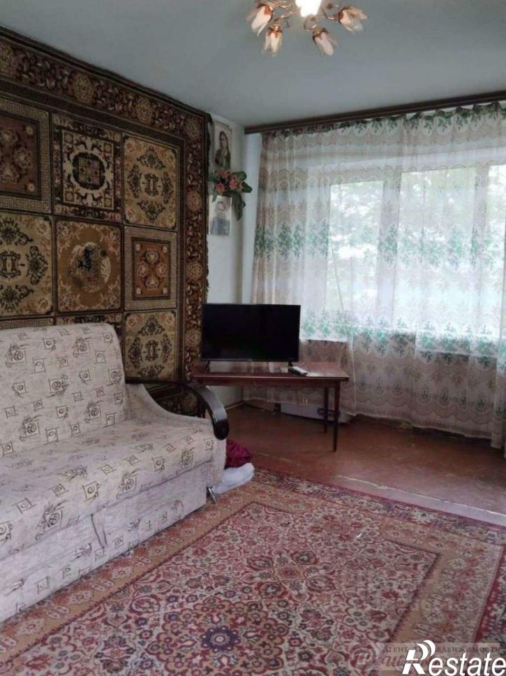 2-комн квартира Революционная улица, 142,  д. 142