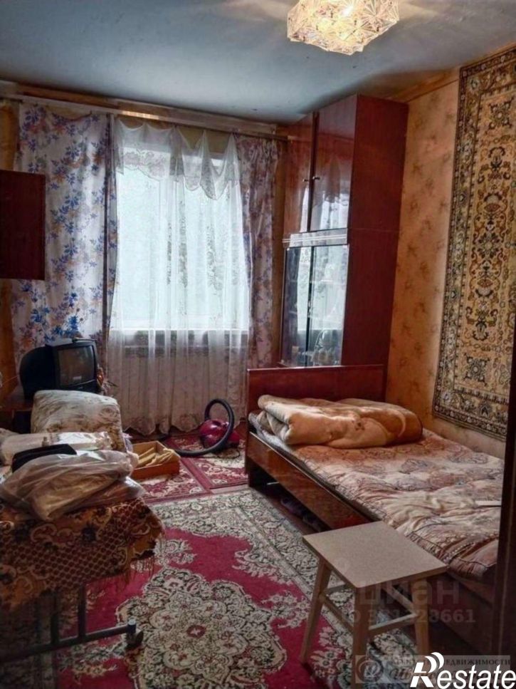 2-комн квартира Революционная улица, 142,  д. 142