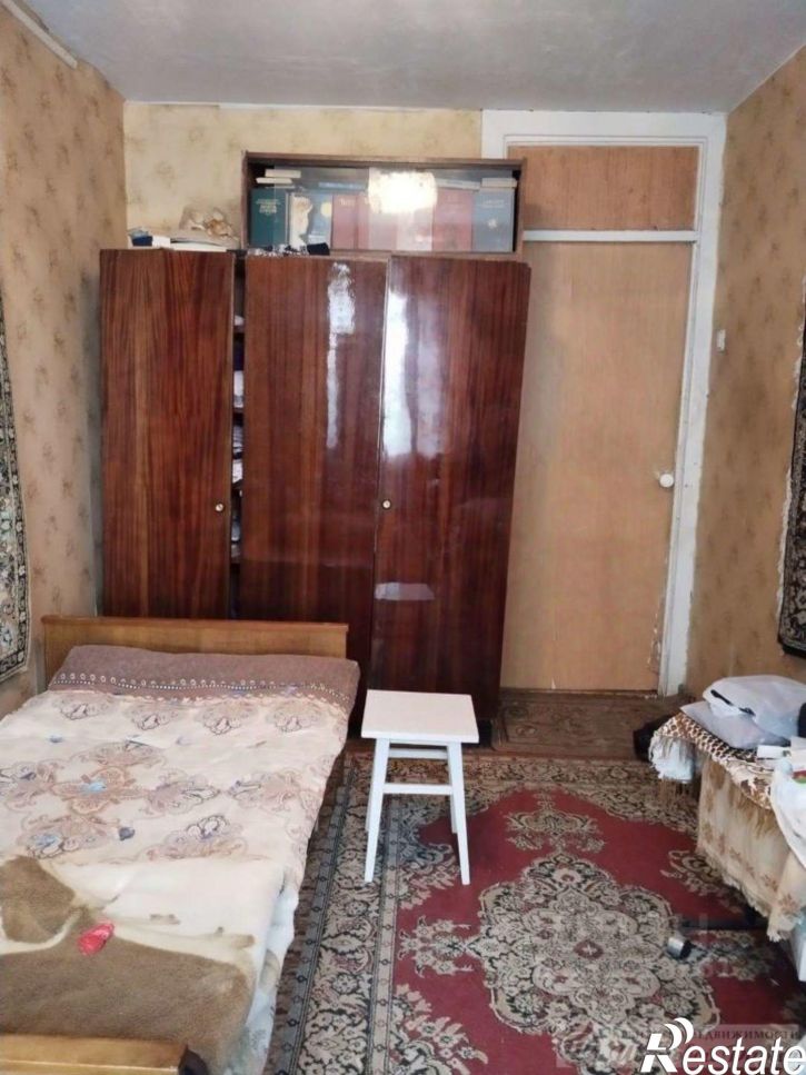 2-комн квартира Революционная улица, 142,  д. 142