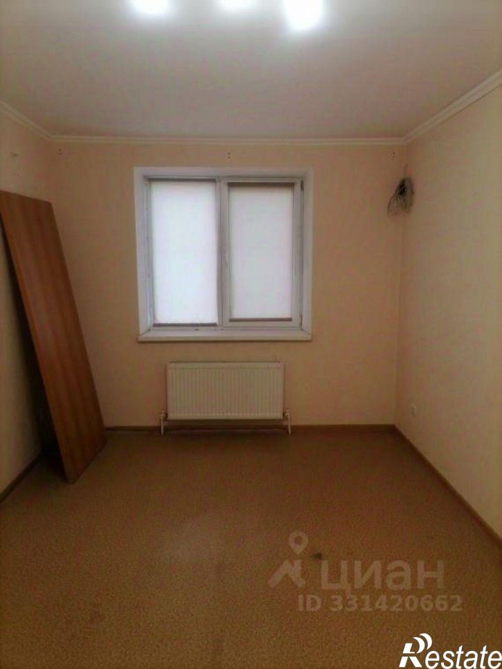 1-комн квартира улица Евгения Золотухина, 42,  д. 42