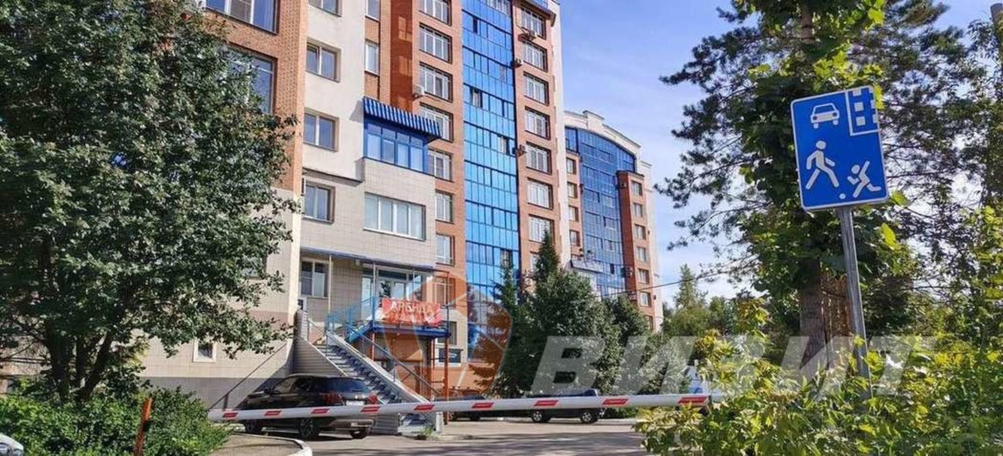 Купить офис, помещение под офис за 22 000 000 рублей на Лейтенанта Шмидта улица, 1