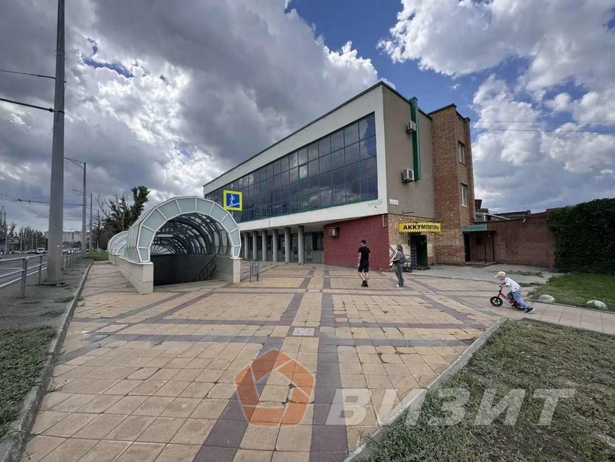 Купить торговое помещение за 39 500 000 рублей на Московское шоссе, 230А