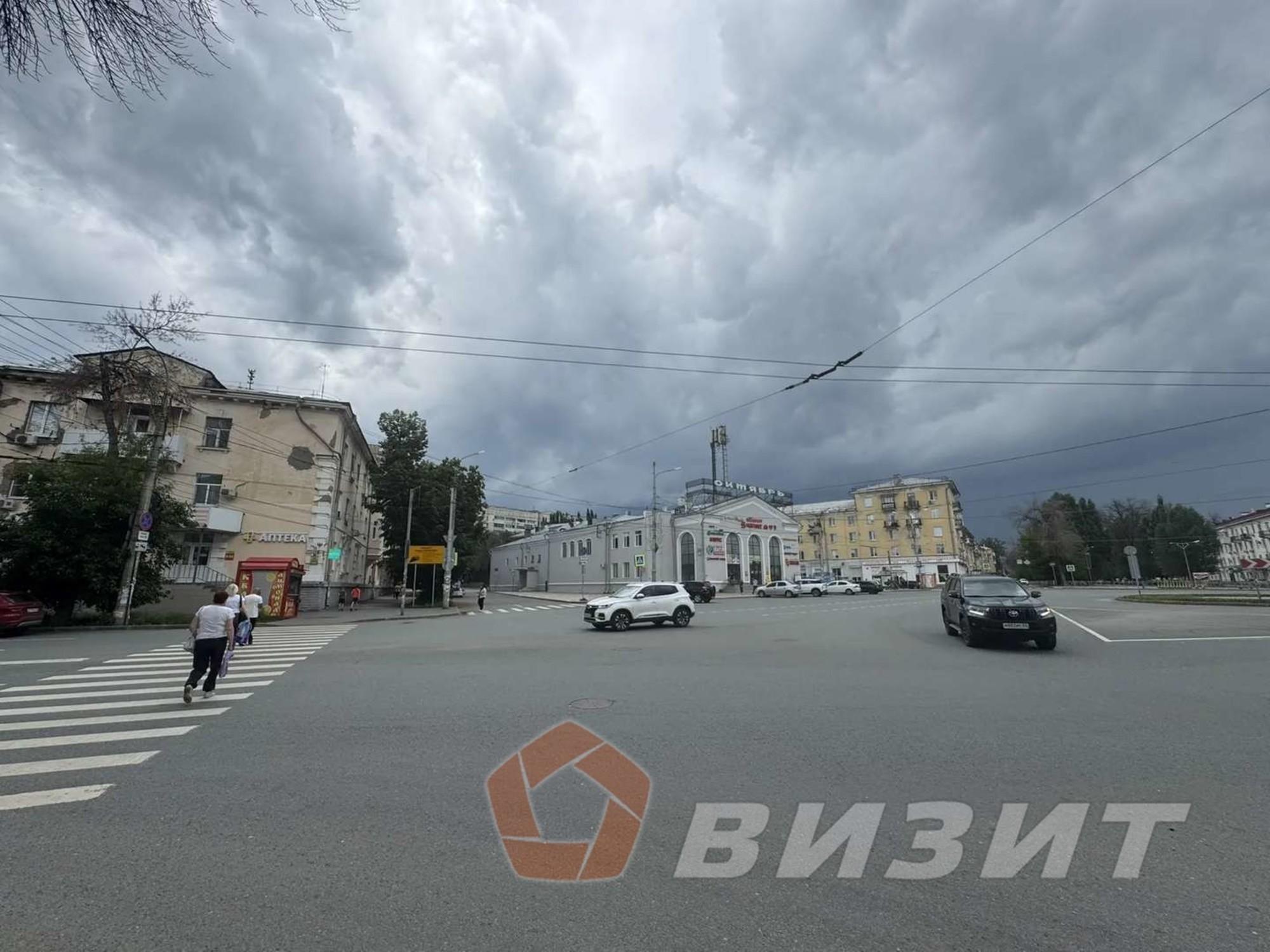 Сдать торговое помещение за 90 000 рублей на Елизарова улица, 58