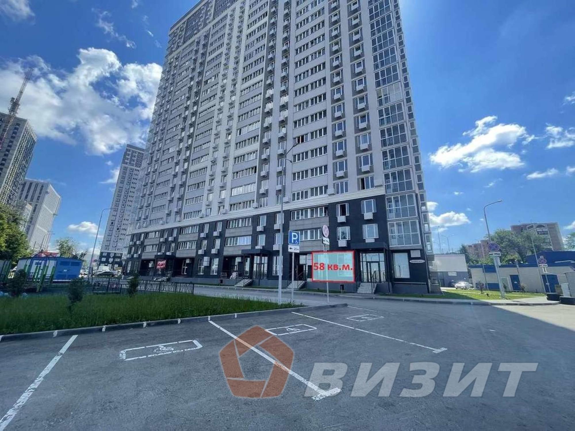 Сдать торговое помещение за 60 000 рублей на Московское шоссе, 9