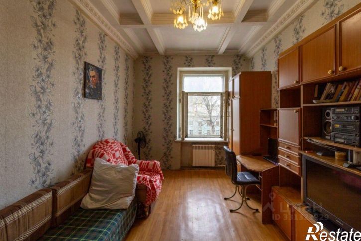 3-комн квартира пр-кт Кирова, 143,  д. 143