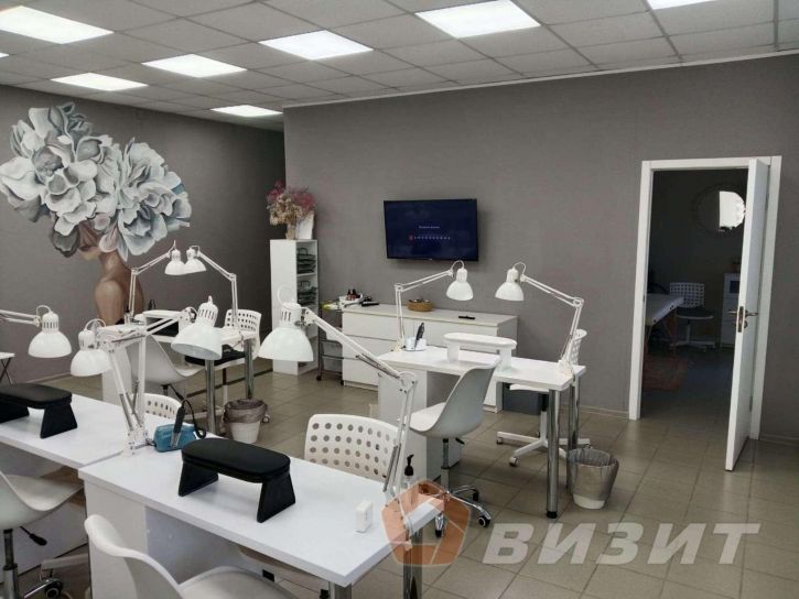 Офис Зои Космодемьянской улица, 21