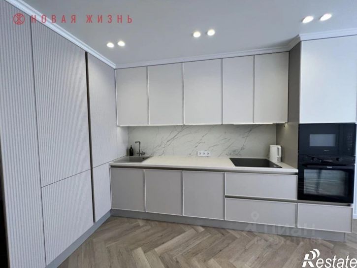 3-комн квартира ул Николая Панова, 25,  д. 25