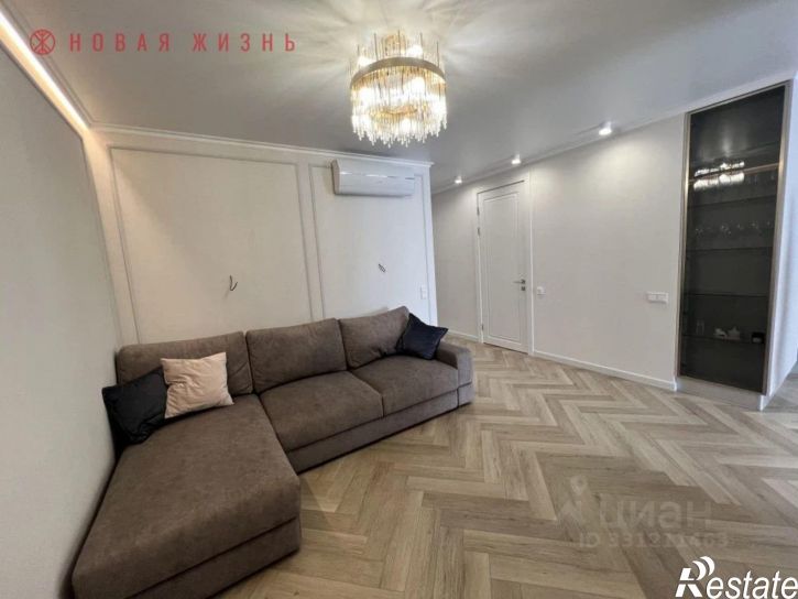3-комн квартира ул Николая Панова, 25,  д. 25