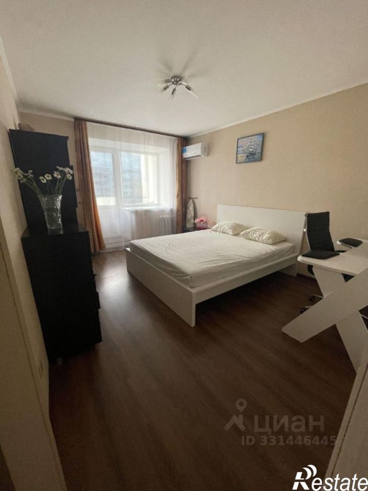 1-комн квартира улица Советской Армии, 98,  д. 98