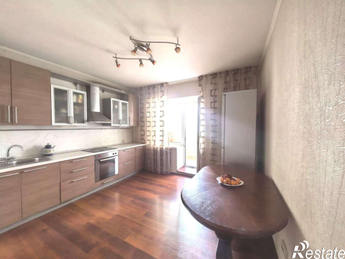Продажа 3-комн квартиры 6-я просека, 157