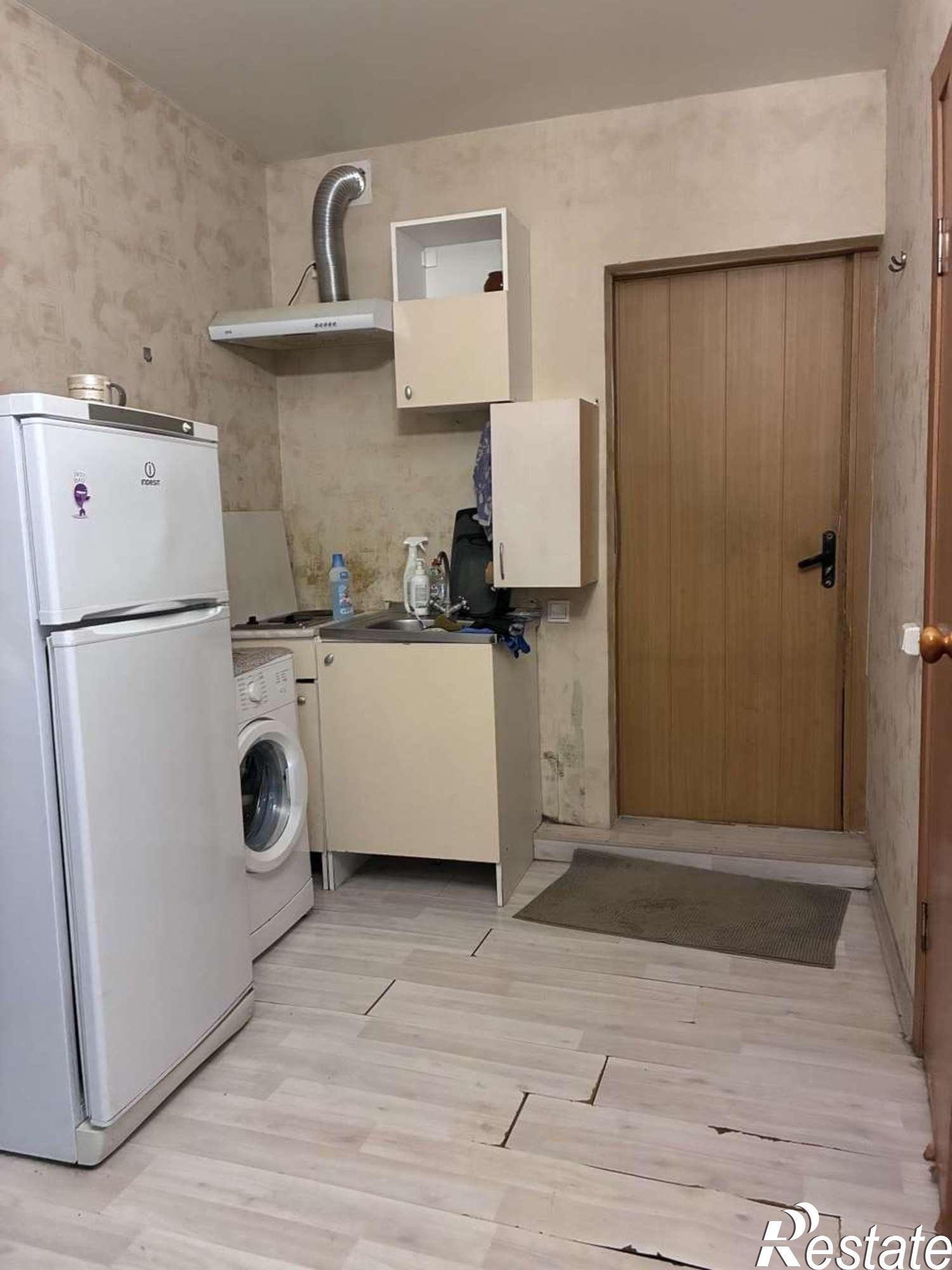 Купить комнату за 2 000 000 рублей на Алексея Толстого улица, 128