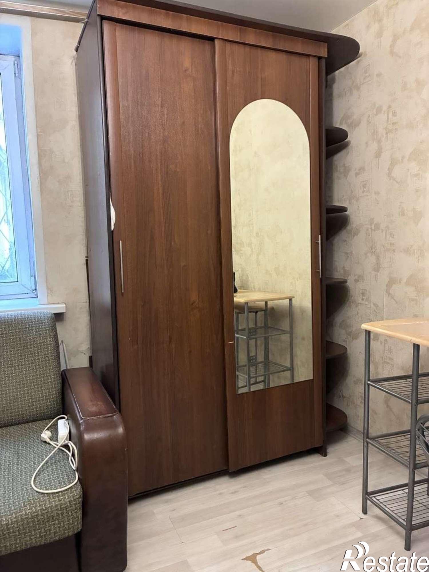 Купить комнату за 2 000 000 рублей на Алексея Толстого улица, 128