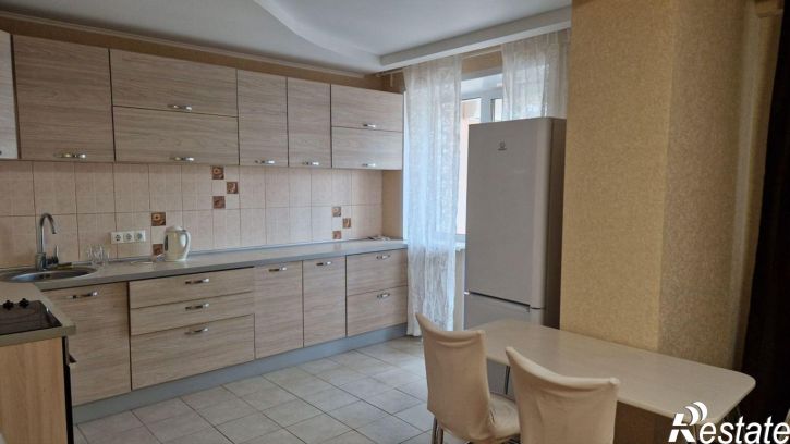 2-комн квартира Советской Армии улица, 238А