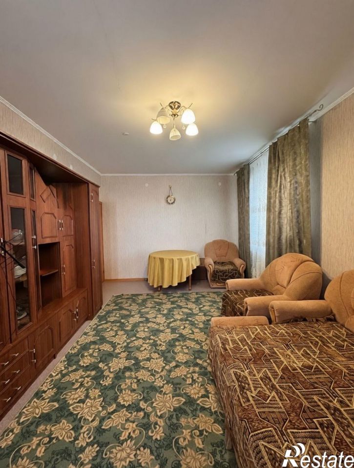 3-комн квартира Виталия Талабаева улица, 8