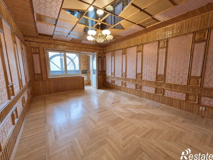 3-комн квартира Ленинская улица, 228