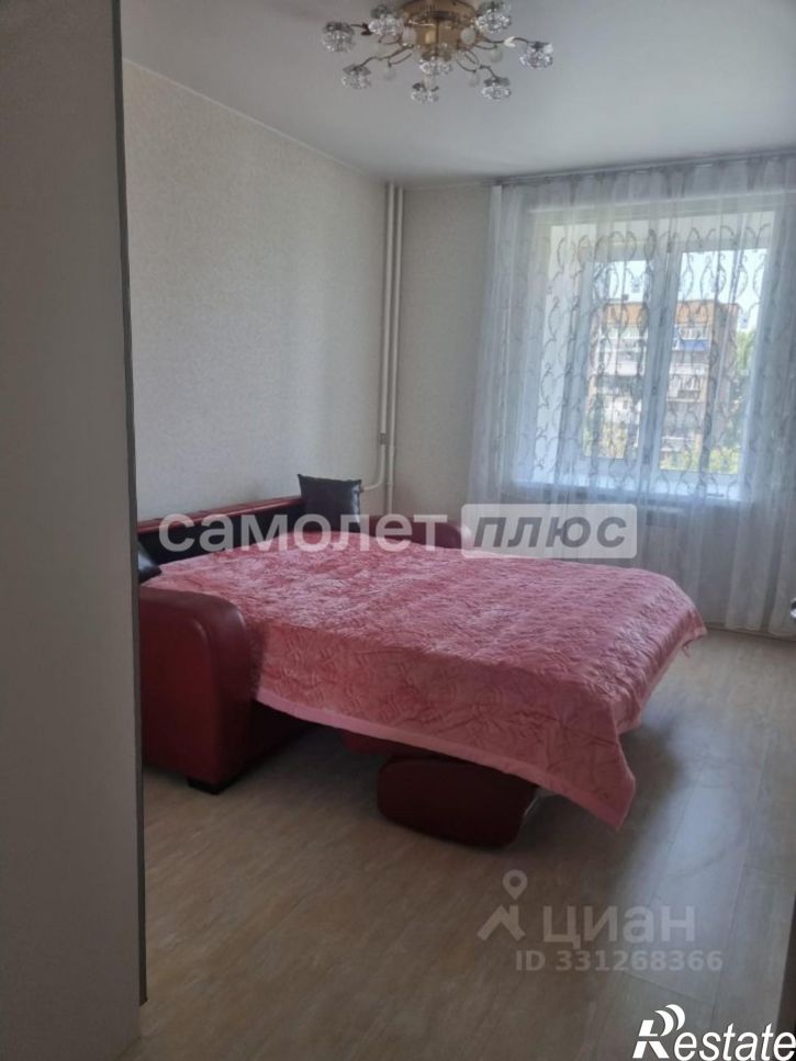2-комн квартира Гагарина улица, 21