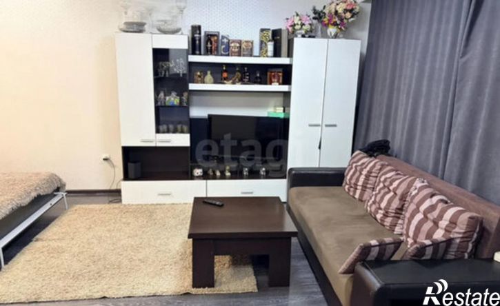1-комн квартира ул Осетинская, 11,  д. 11