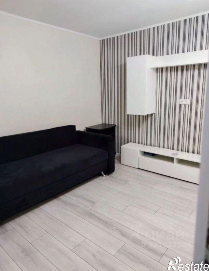 2-комн квартира улица Георгия Ратнера, 7,  д. 7
