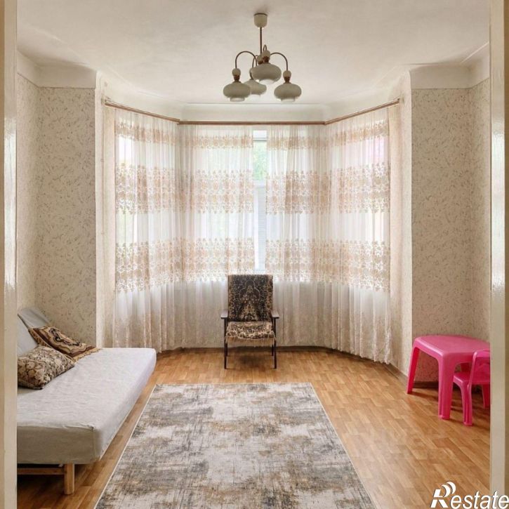 2-комн квартира улица Советской Армии, 202,  д. 202