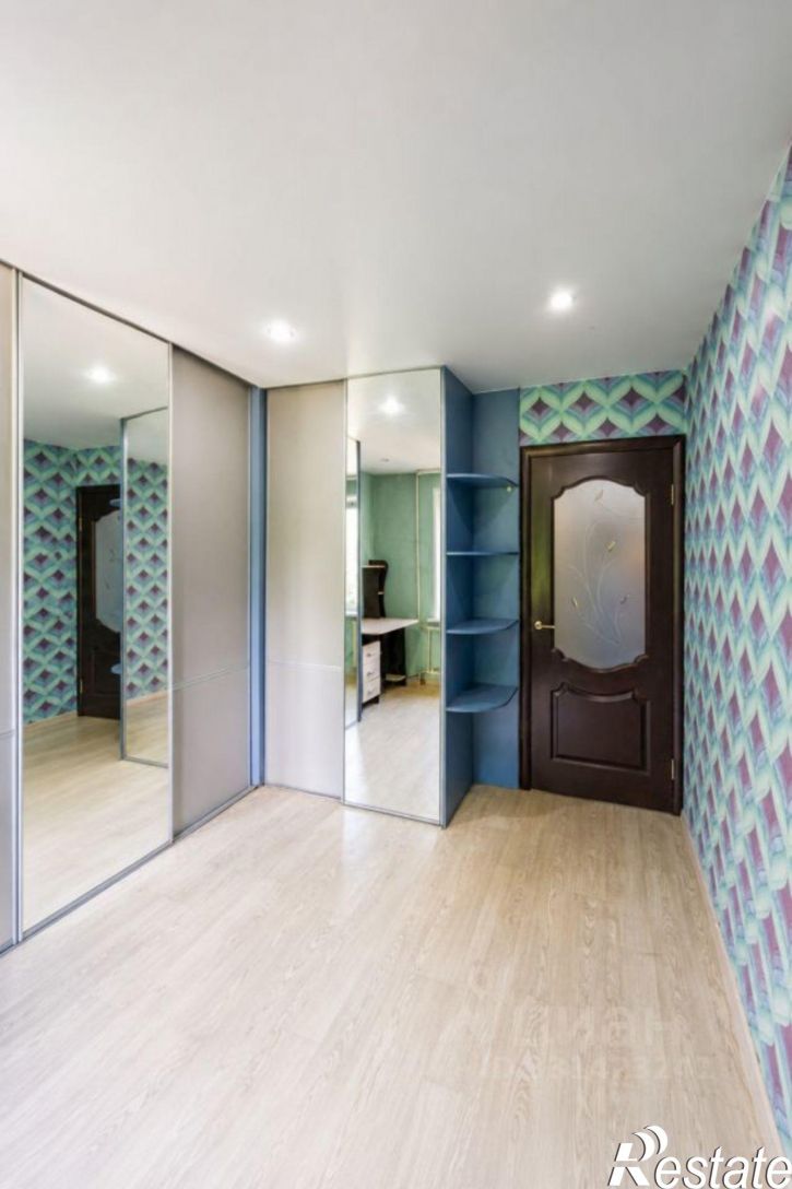 6-комн квартира проспект Кирова, 36А,  д. 36А