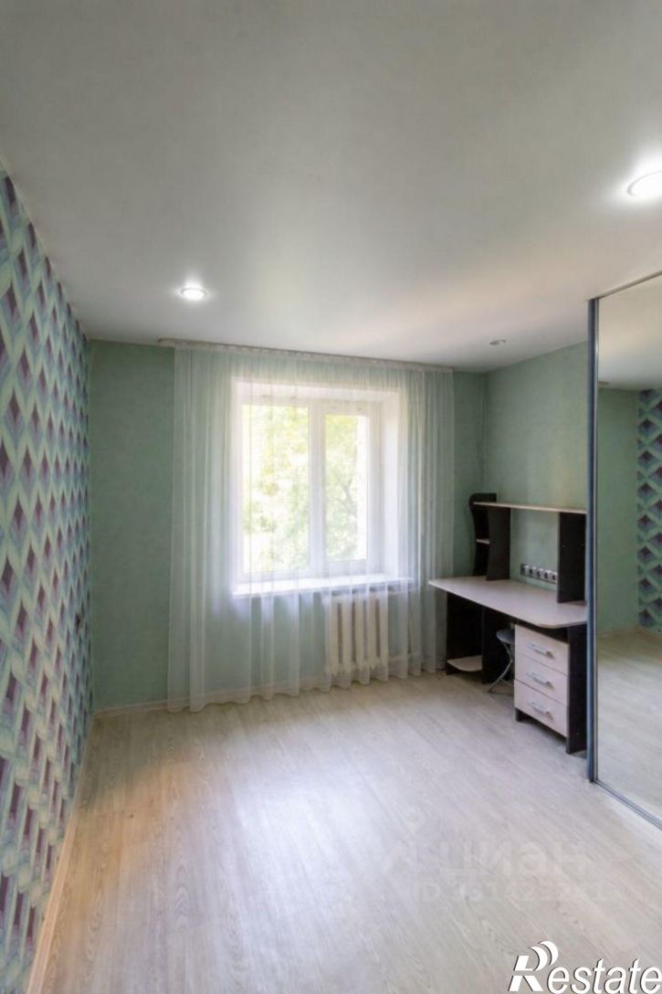 6-комн квартира проспект Кирова, 36А,  д. 36А